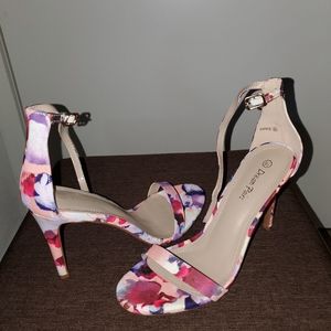 Floral stiletto heels